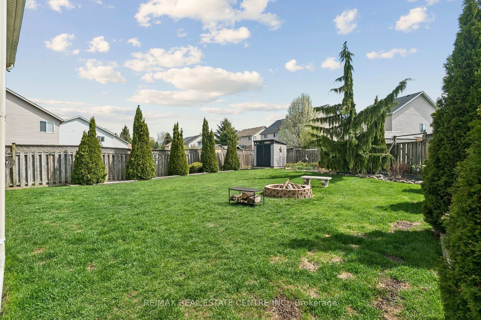 704 Russel Court photo 48