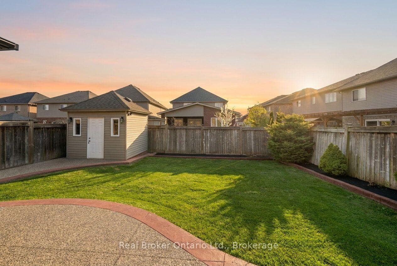 51 Sundance Crescent photo 22