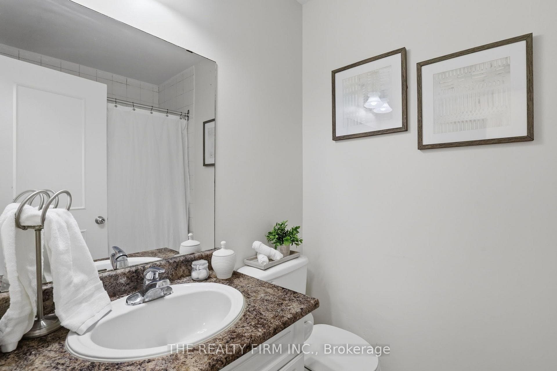 2 Noel Avenue photo 16