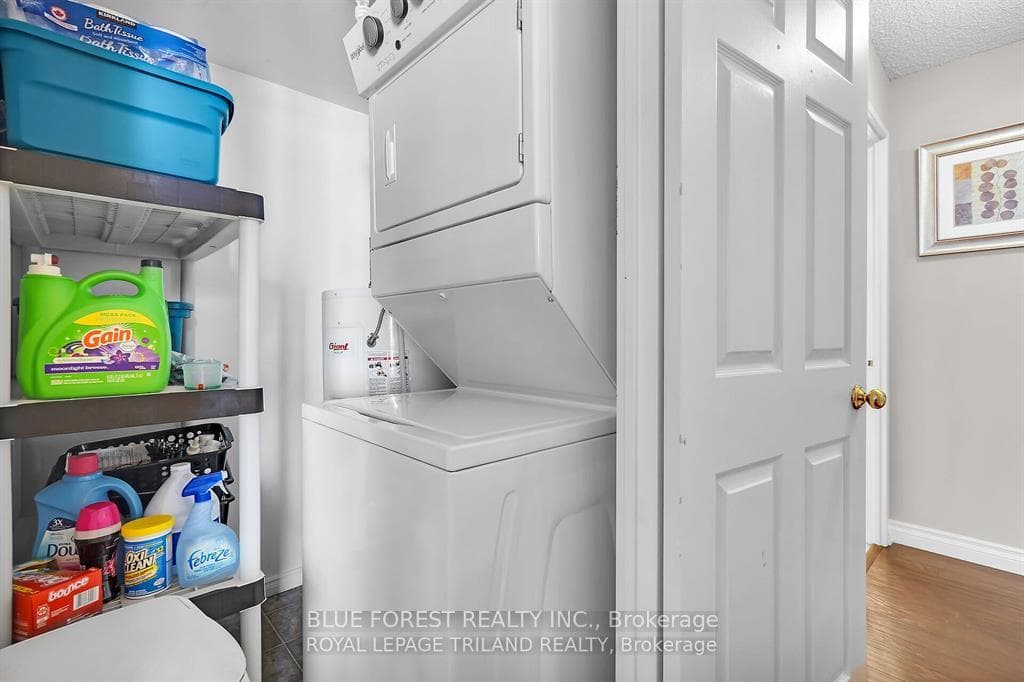 363 Colborne Street Unit 1006 photo 23