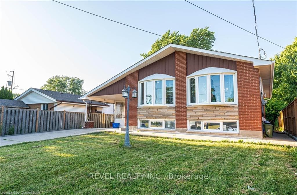 198 Berko Avenue photo 3