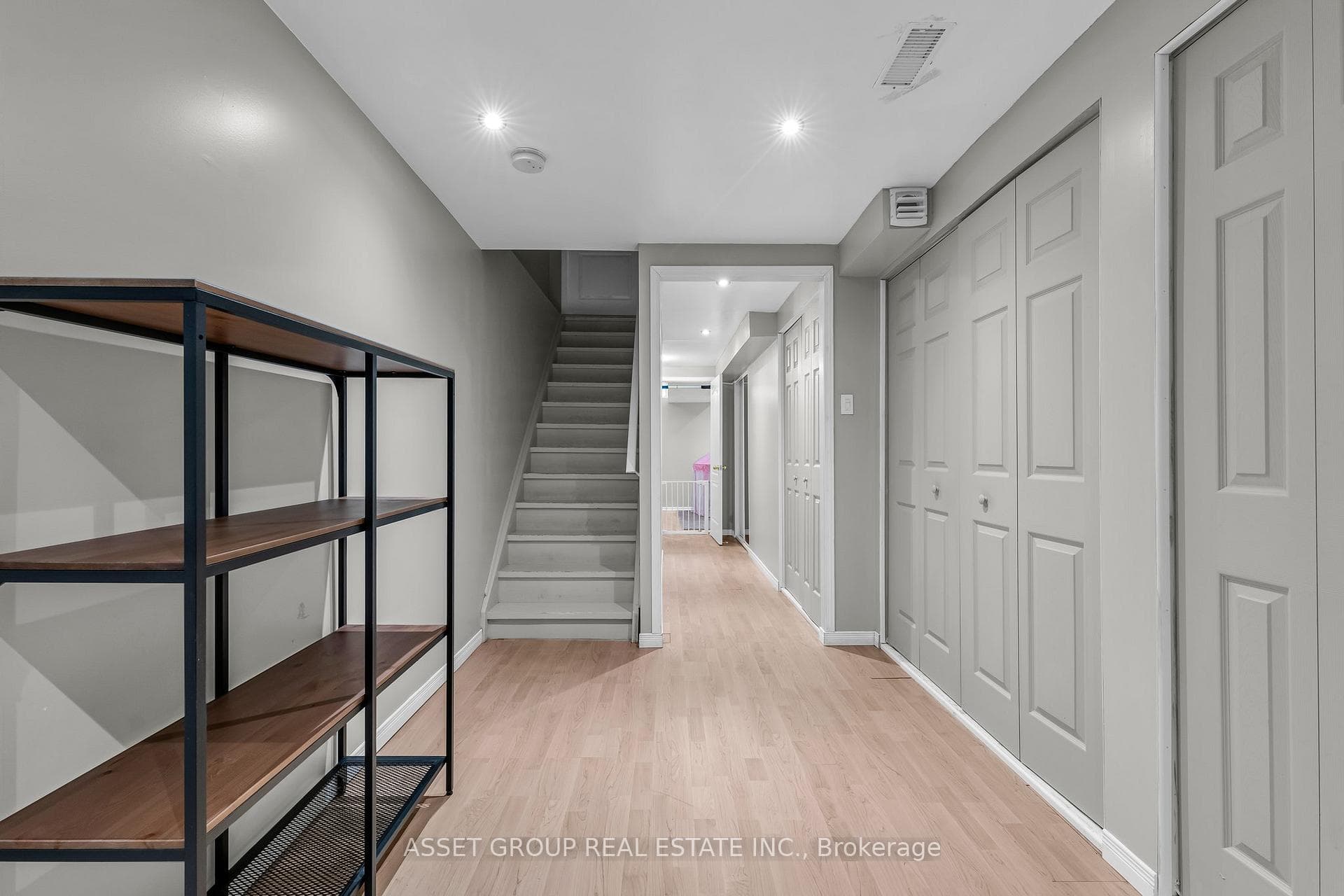 22 Fenton Street photo 33