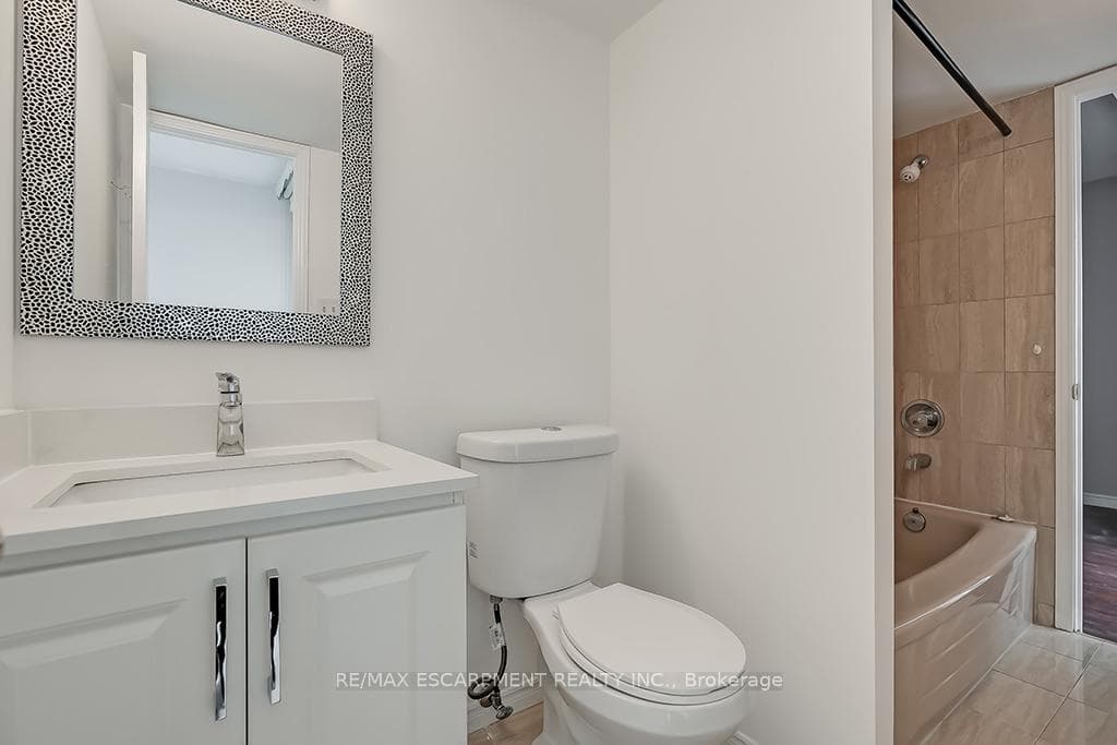1225 North Shore Boulevard Unit 605 photo 28
