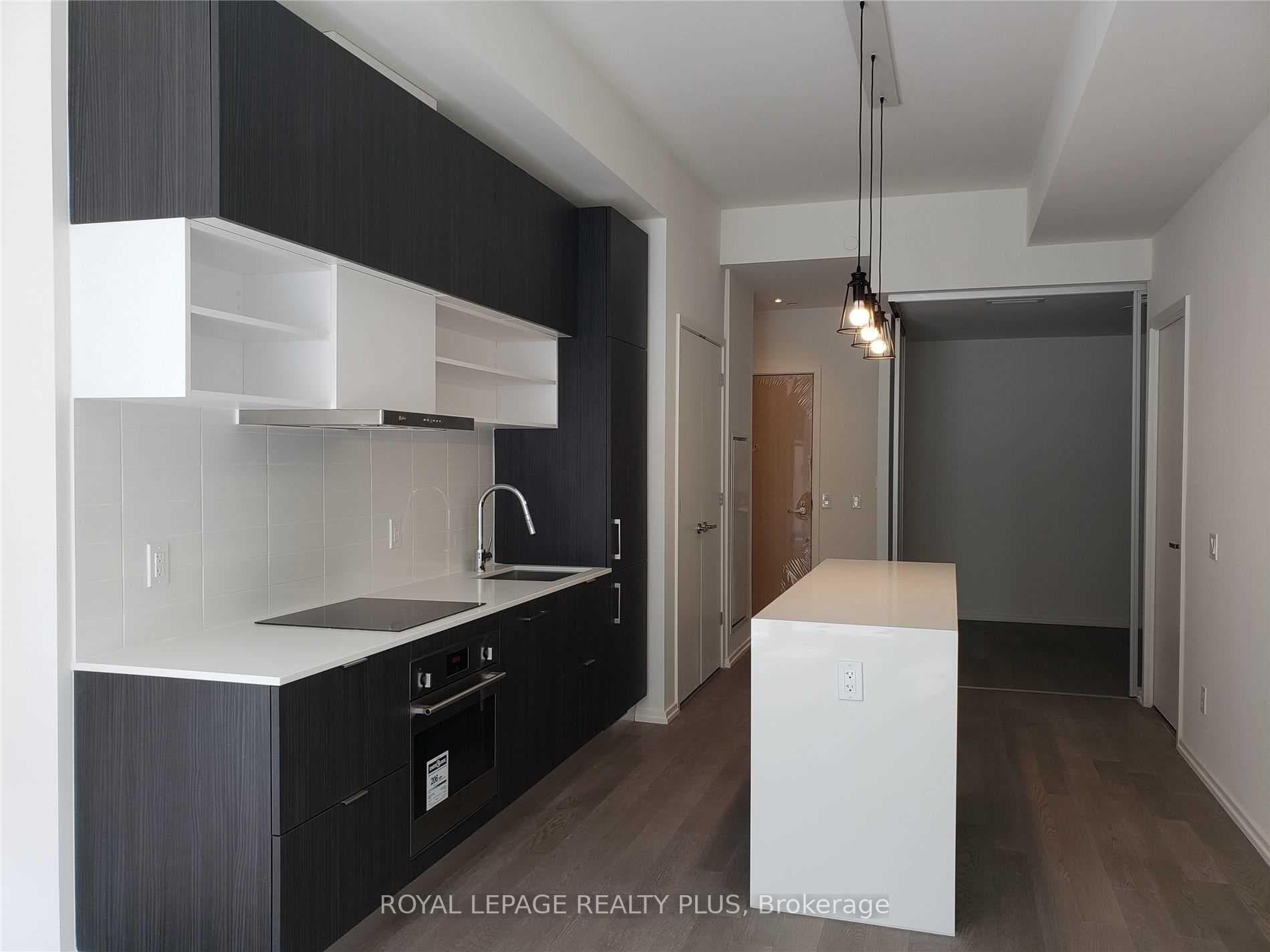 5 Soudan Avenue Unit 1201 photo 3