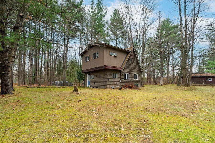 16548 7th Concession Road photo 34