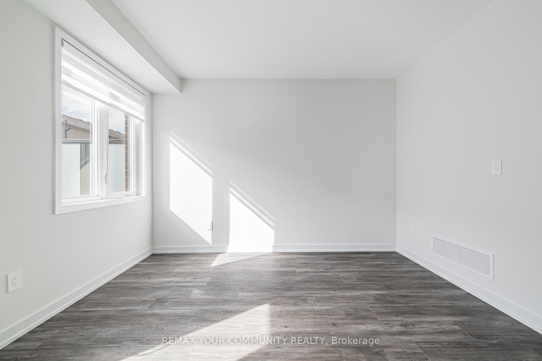 16 Agnes Lane photo 20