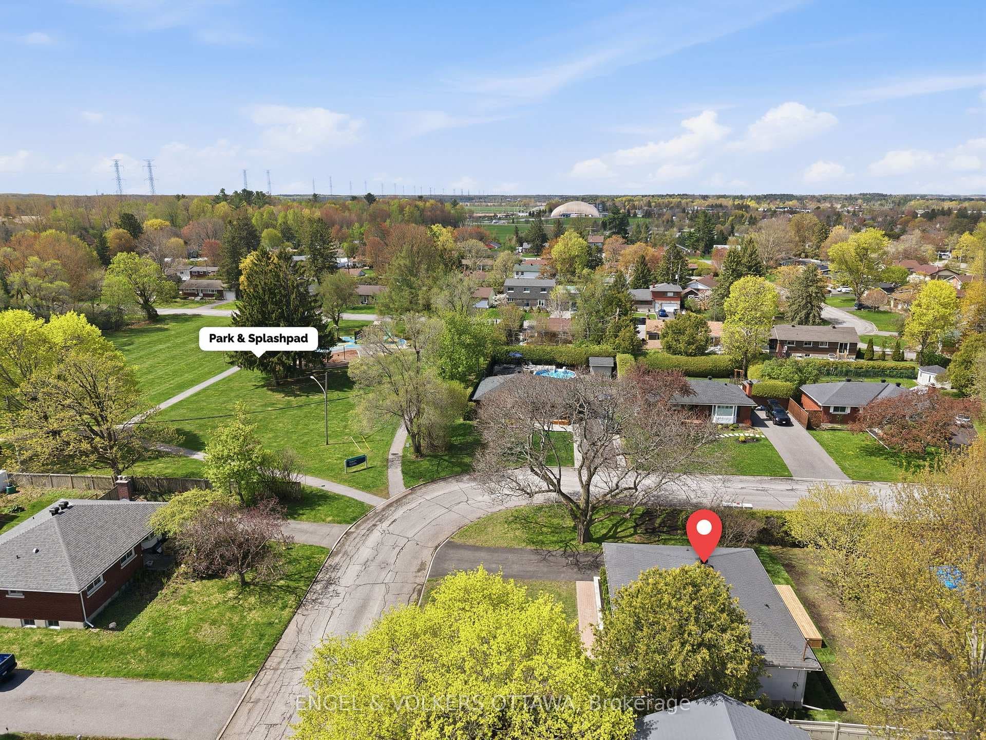 24 Roundhay Drive photo 37