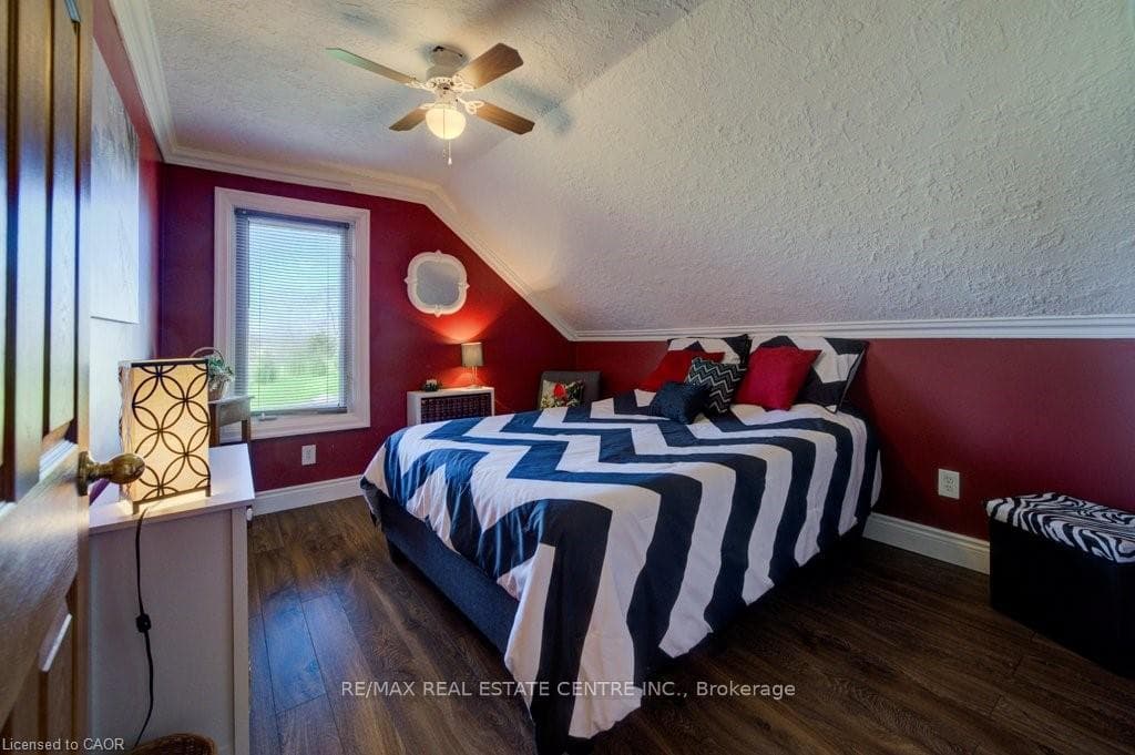875 Safari Road photo 37