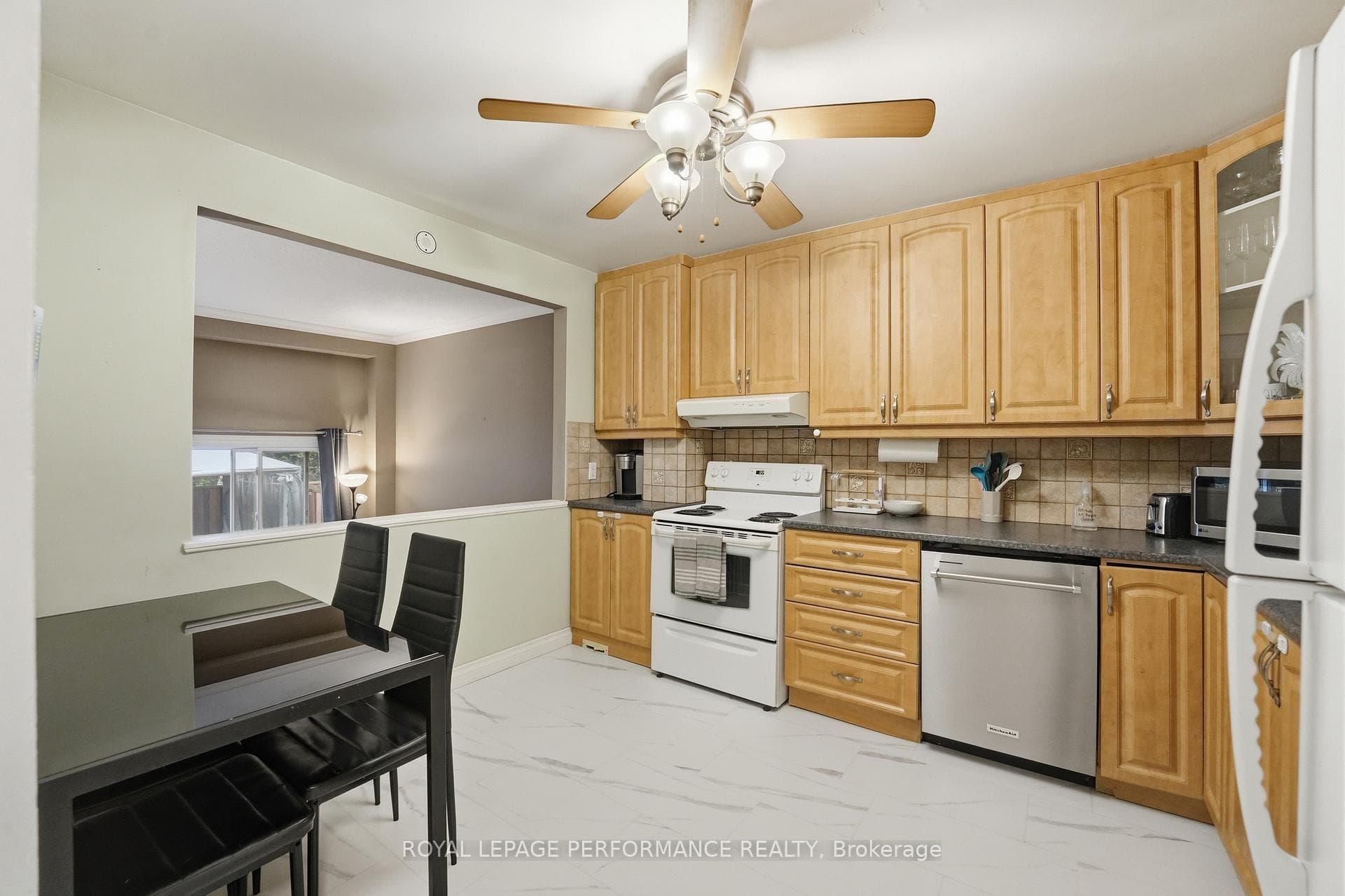 2208 Orient Park Drive photo 5