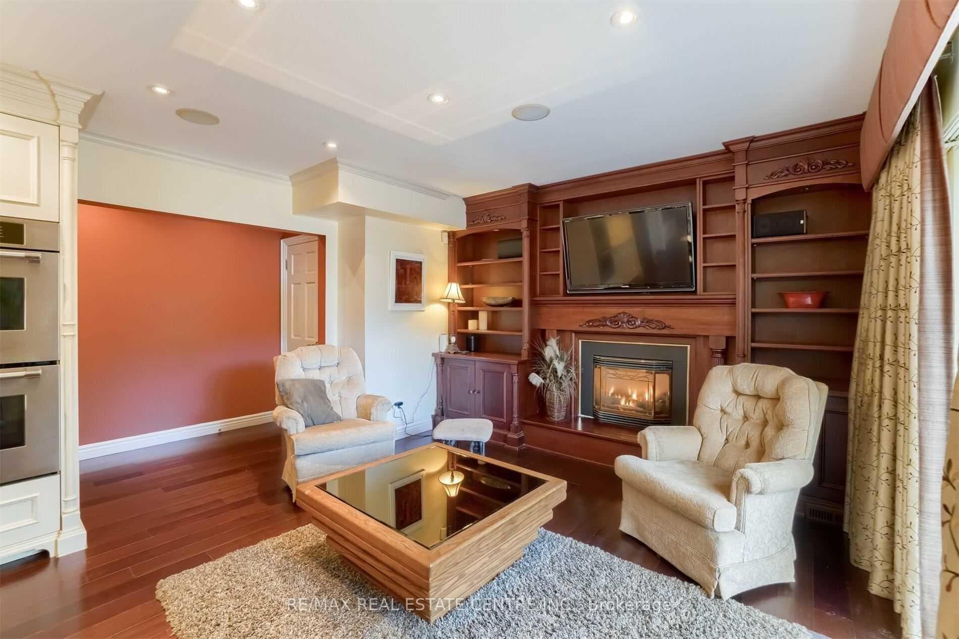 41 Clearside Place photo 17