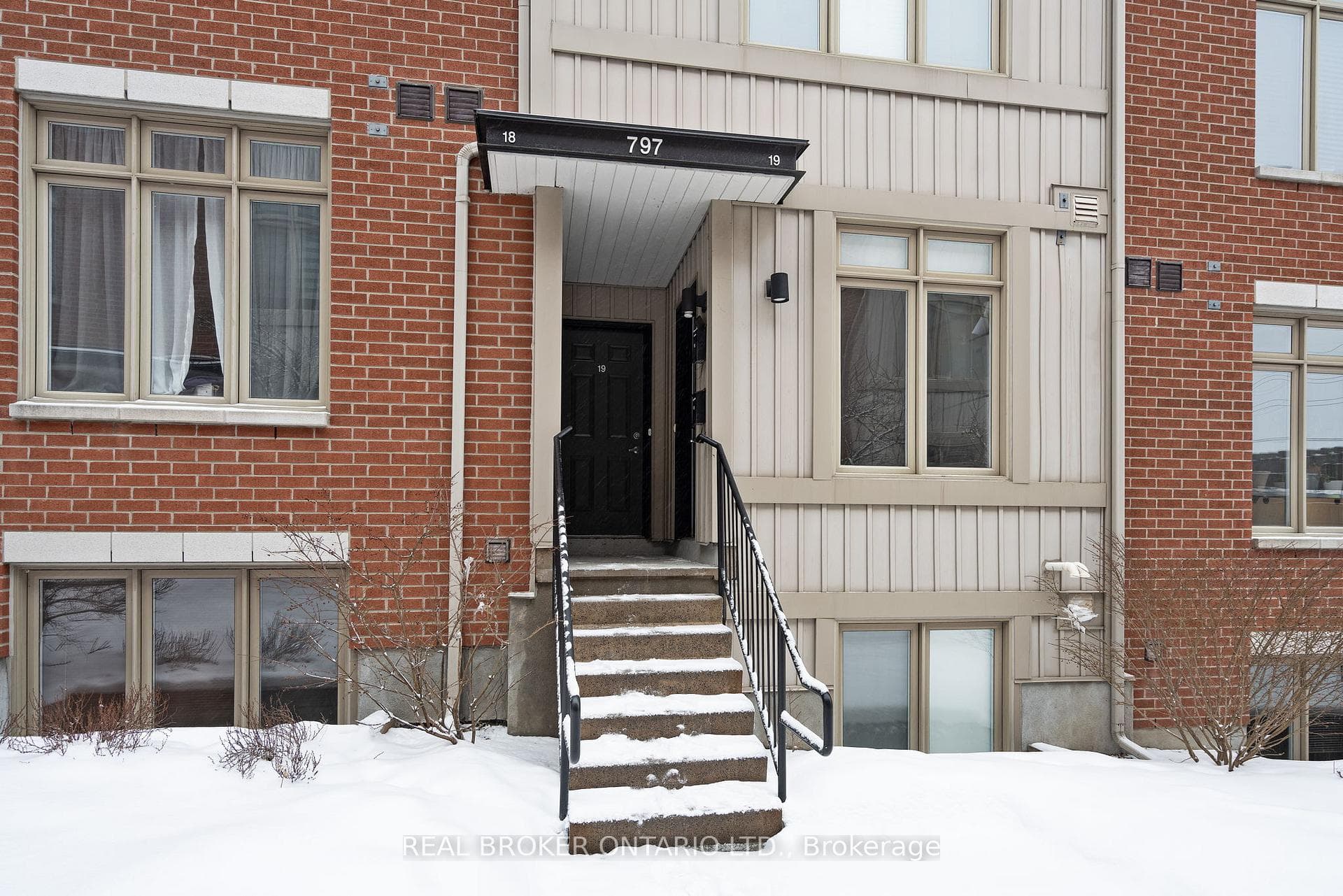 797 Montreal Road Unit 19 photo 2