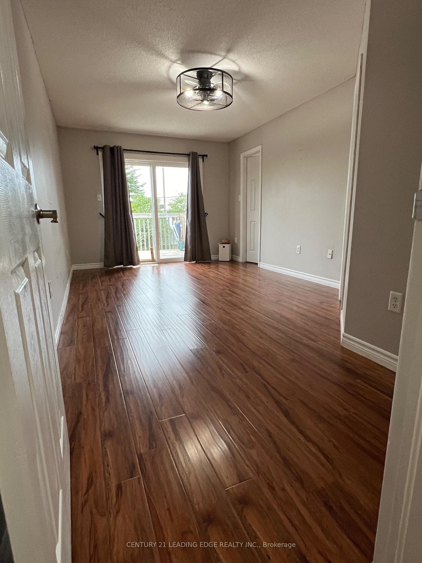 23 Dunsmore Lane Unit Upper photo 11