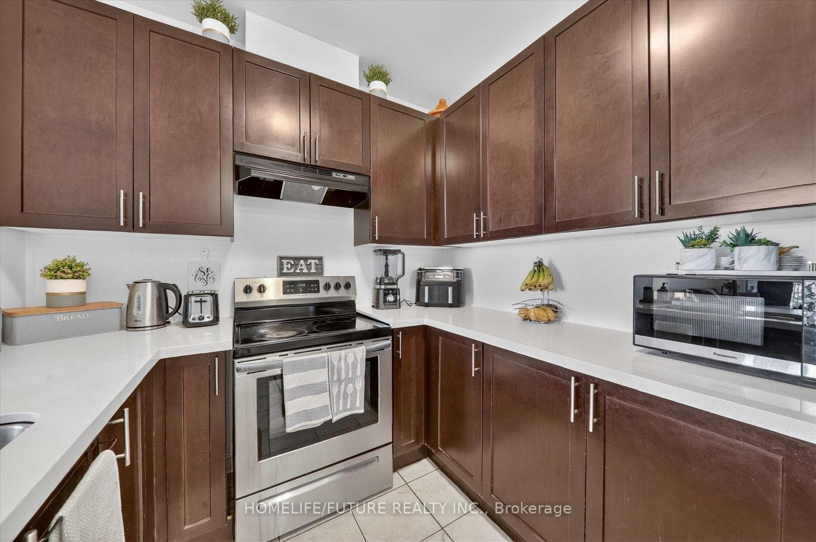 39 New Delhi Drive Unit 717 photo 11