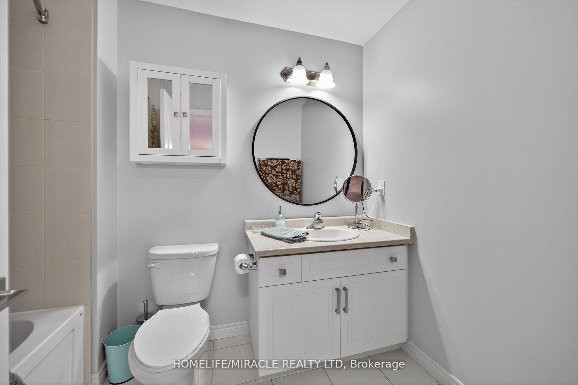 149 Kinsman Drive photo 23