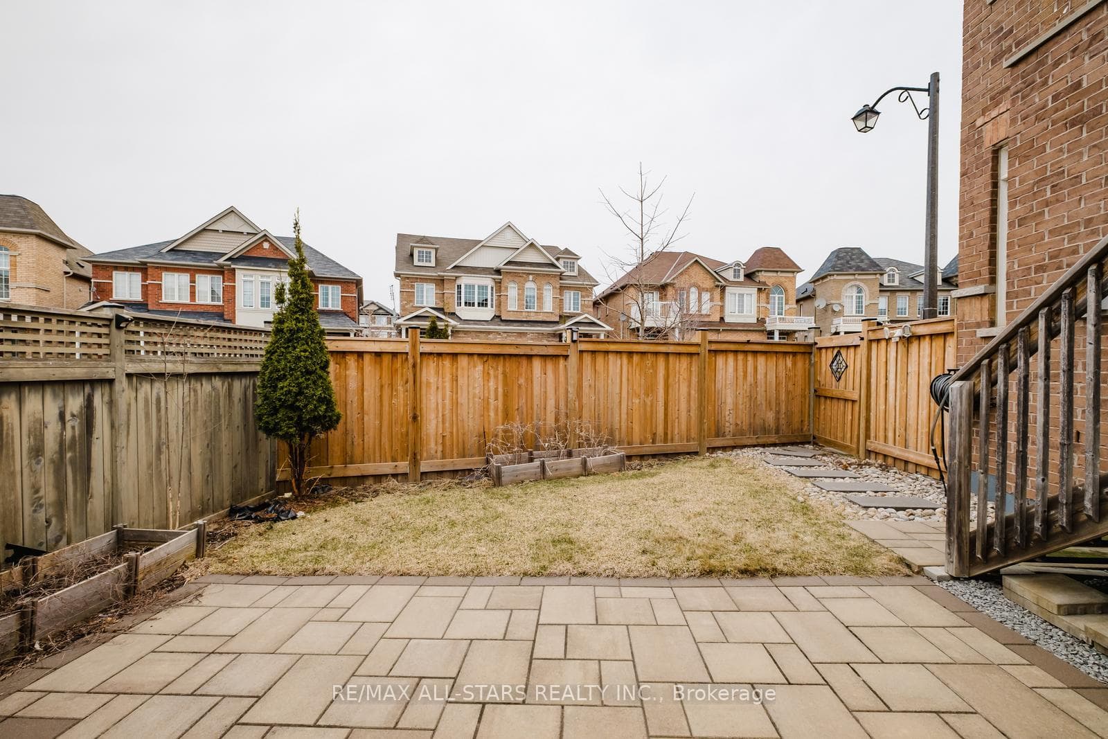 39 Haskett Drive photo 32