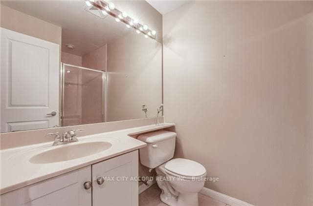2702 - 15 Windermere Ave (Windermere By The Lake)
