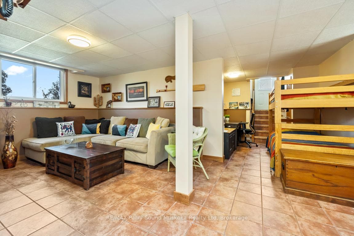5 MEHARG Drive photo 25