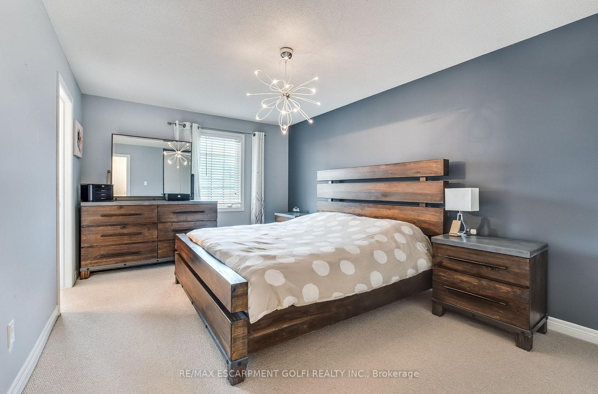 2280 BARONWOOD Drive Unit 44 photo 13
