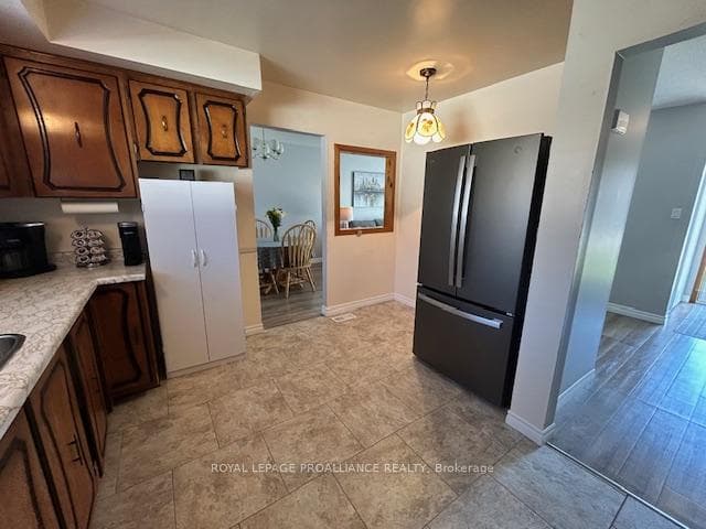 262 BARRETT Boulevard photo 12