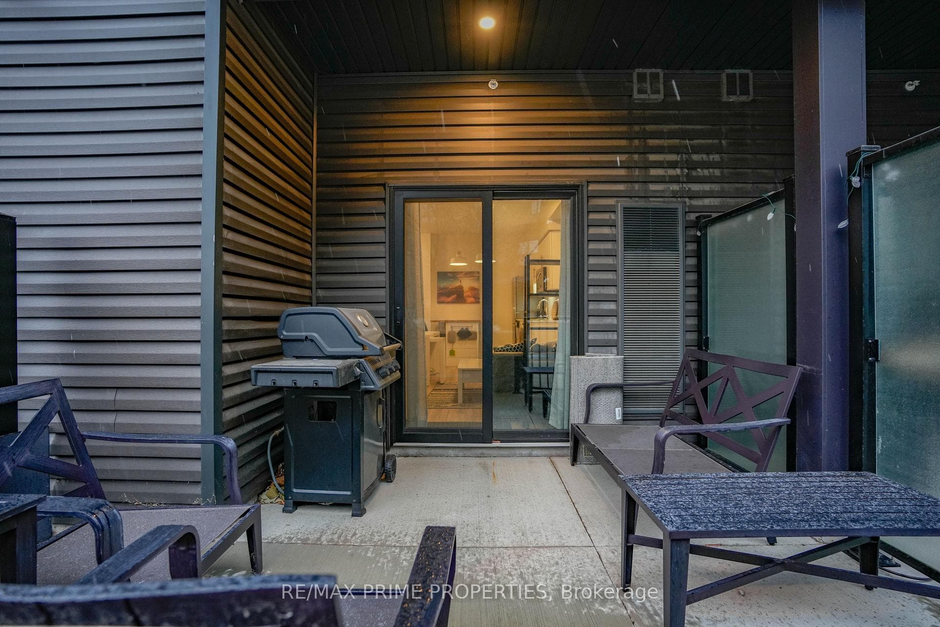 110 FERGUS Avenue Unit 135 photo 29