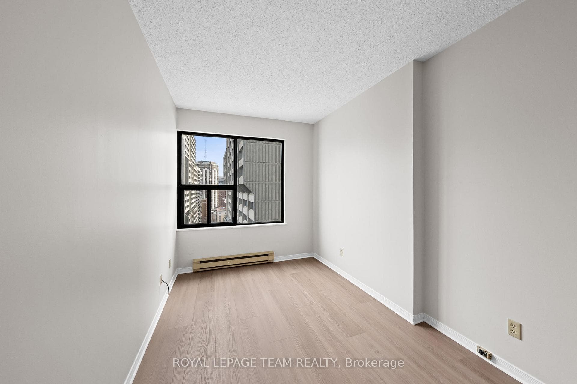 556 Laurier Avenue Unit 1207 photo 40