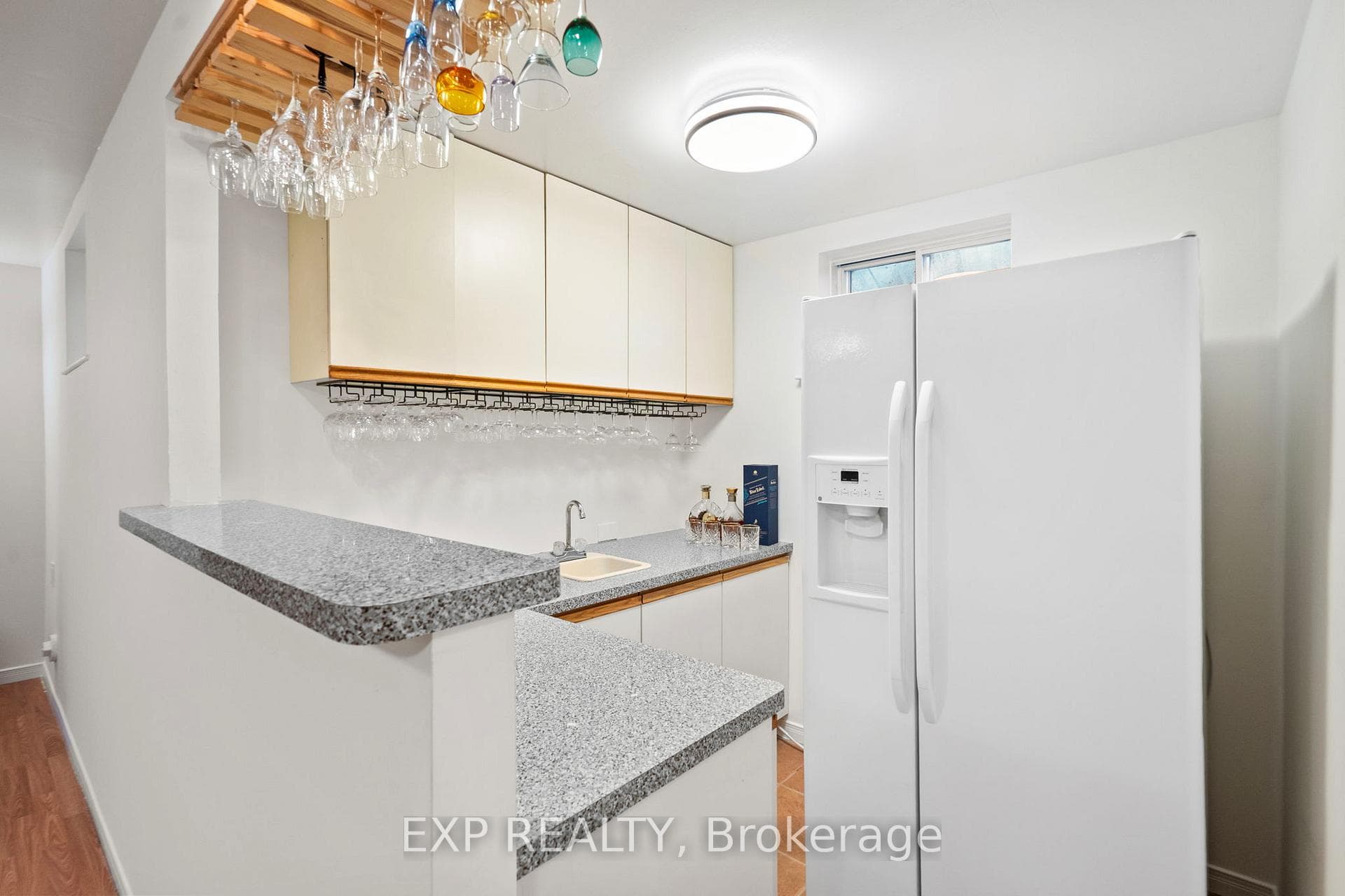 54 Holbrook Court photo 32