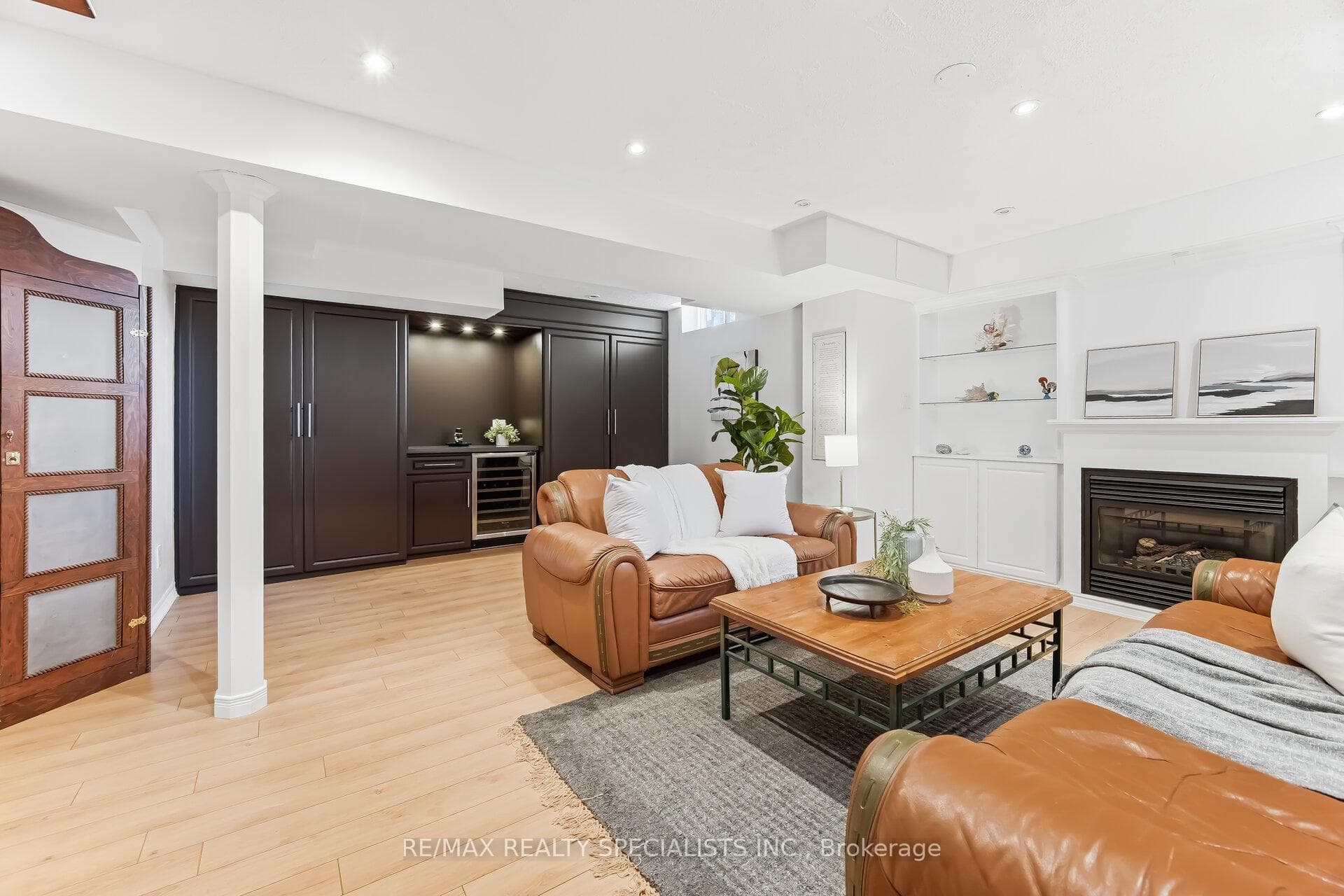 1169 Barnswallow Court photo 19