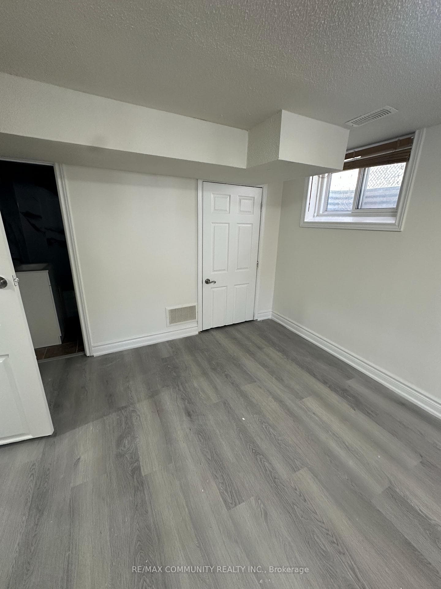 164 Island Road Unit Basement photo 10