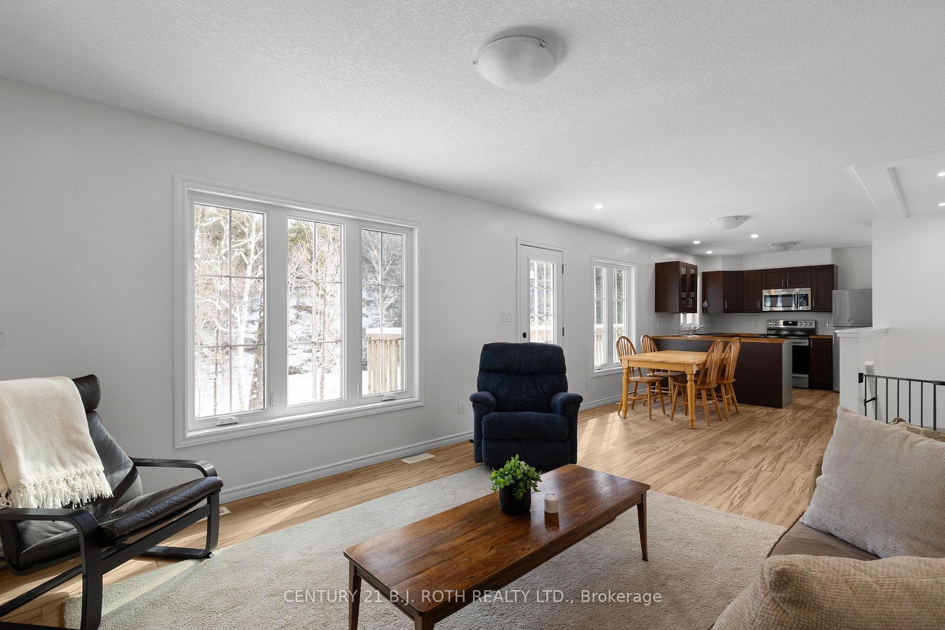 1040 Arthur Schulz Road photo 4