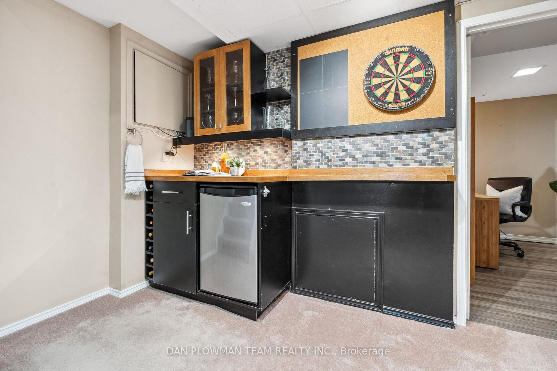 45 Dobson Drive photo 30