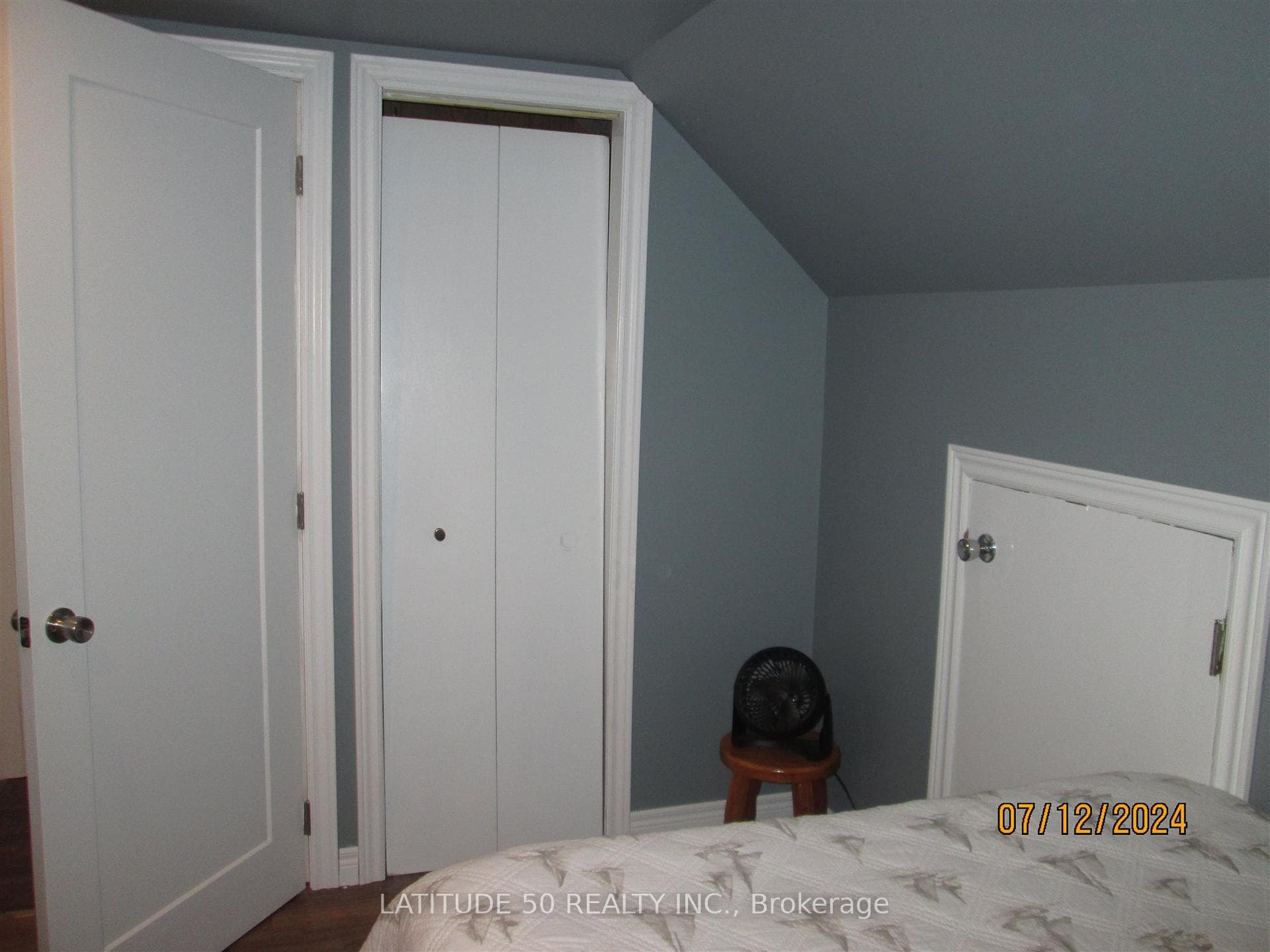 128 Lakeshore Drive photo 18