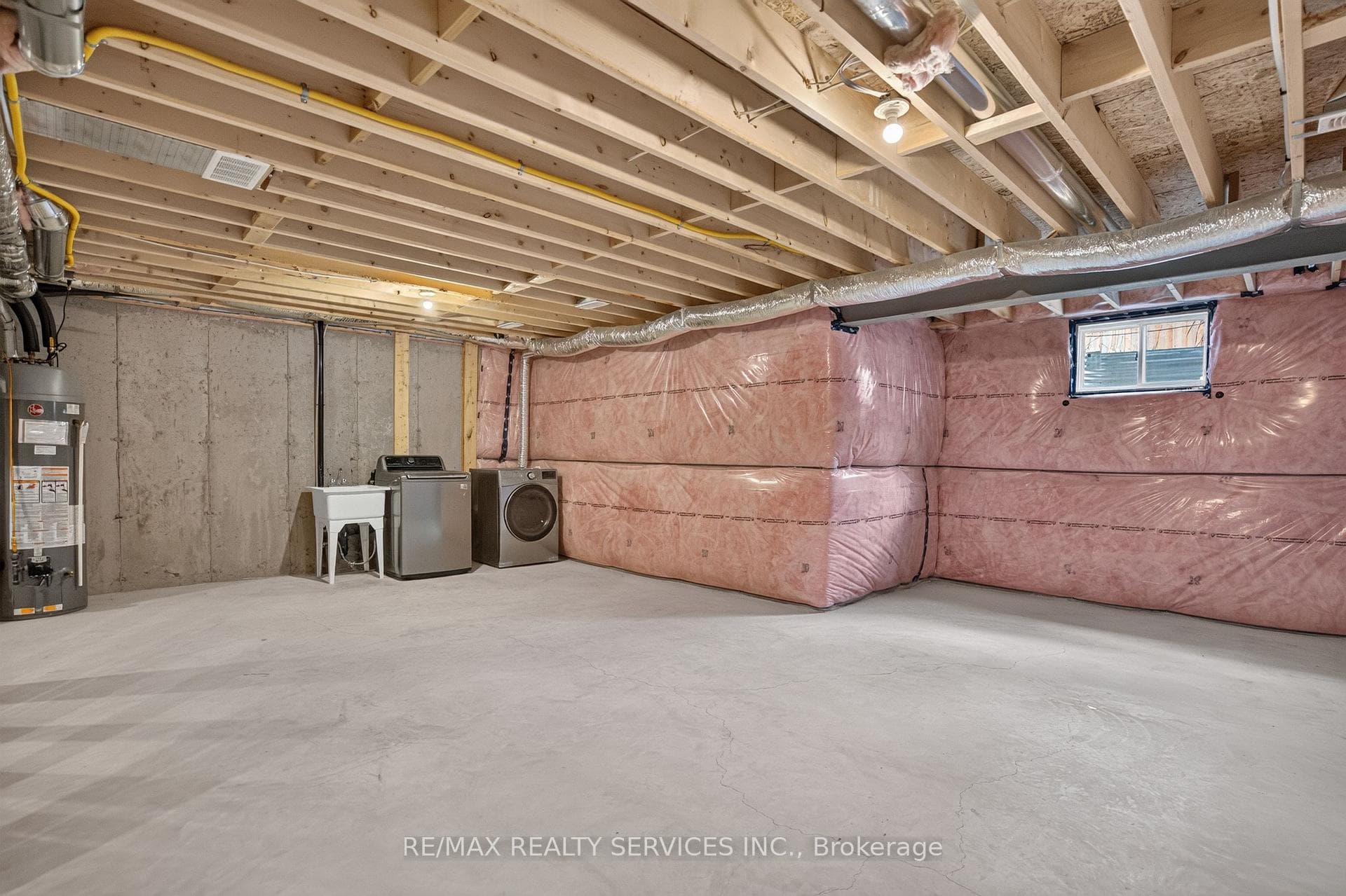 138 Woodberry Crescent photo 45