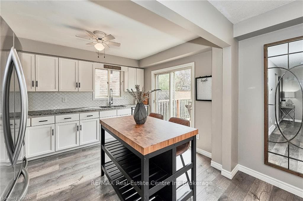 32 MALLARD Court photo 8