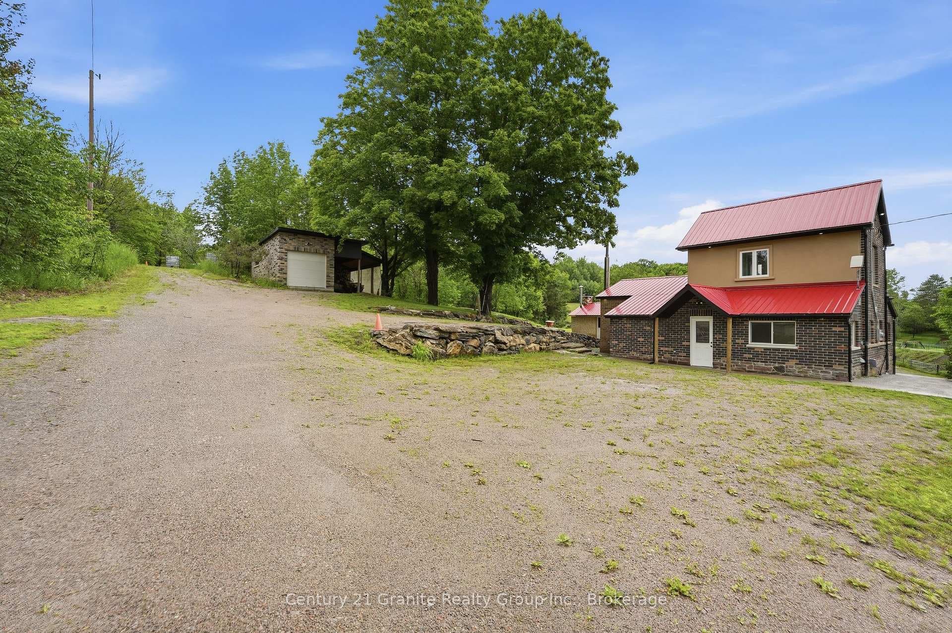 1742 Rose Island Road photo 32