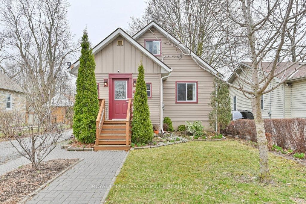 79 Pine Street photo 1