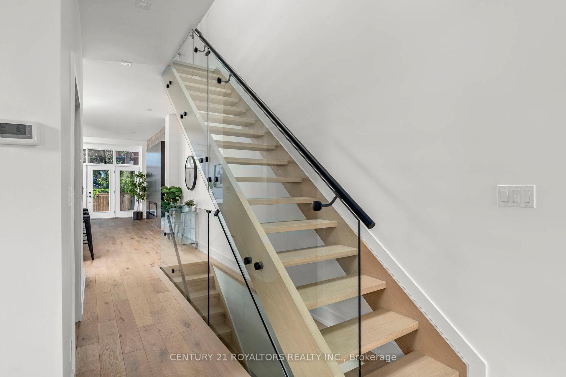 5A Pine Avenue photo 18