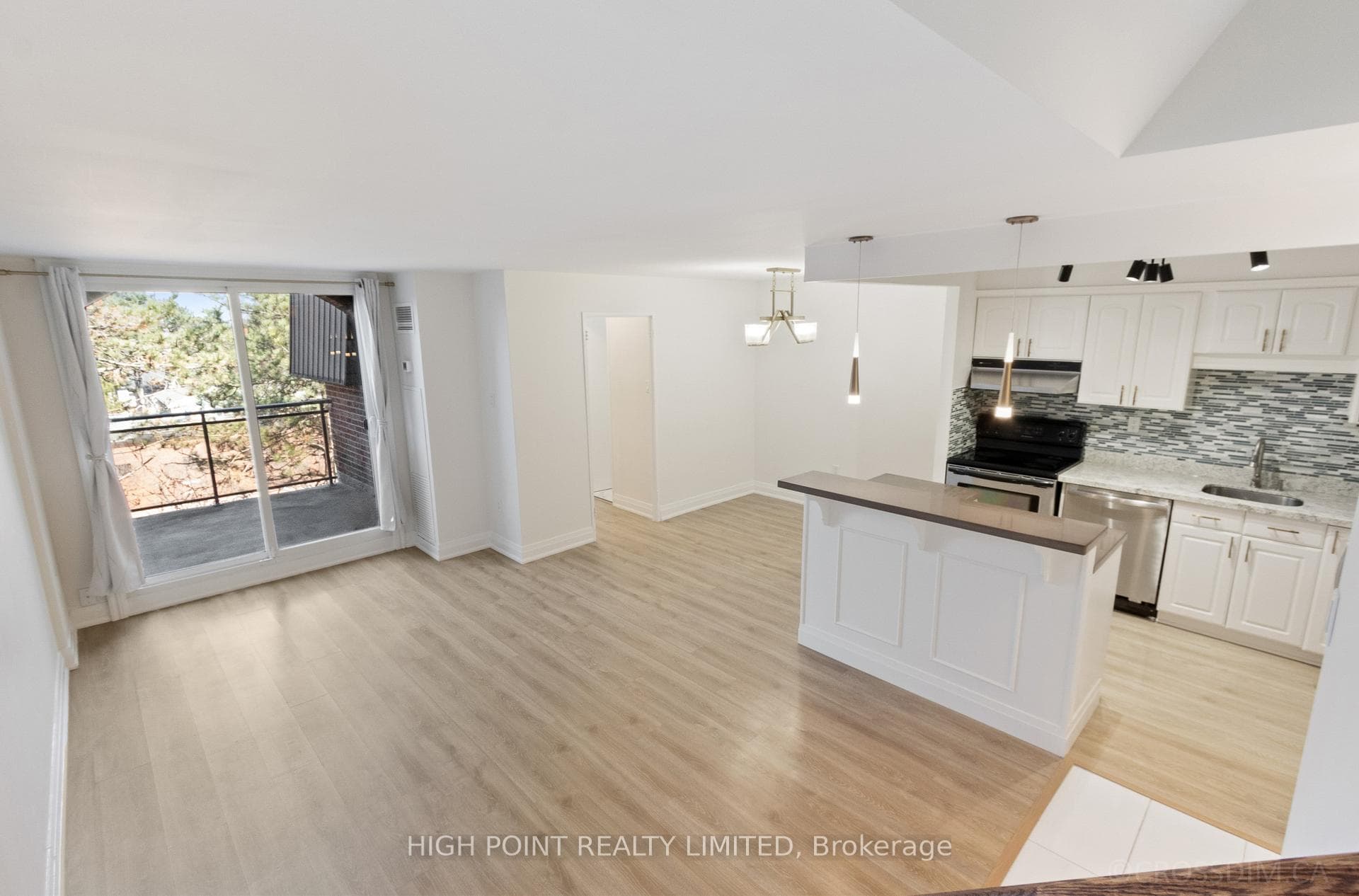 16 Elgin Street Unit 356 photo 7