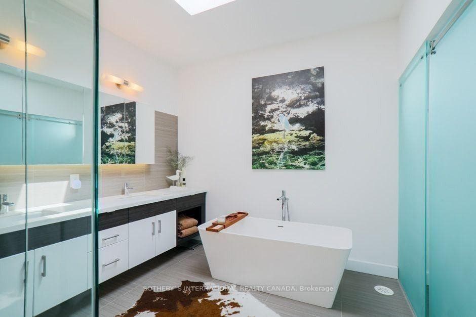 837 Broadview Avenue Unit 7 photo 19