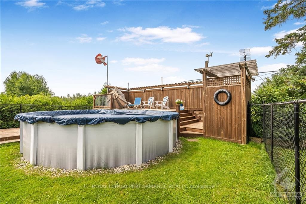 4058 LEITRIM Road photo 29
