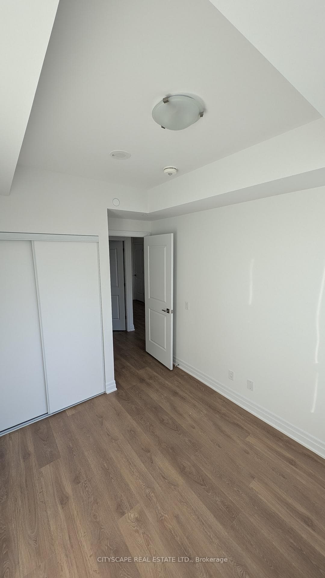 30 Elm Drive Unit 1301 photo 7