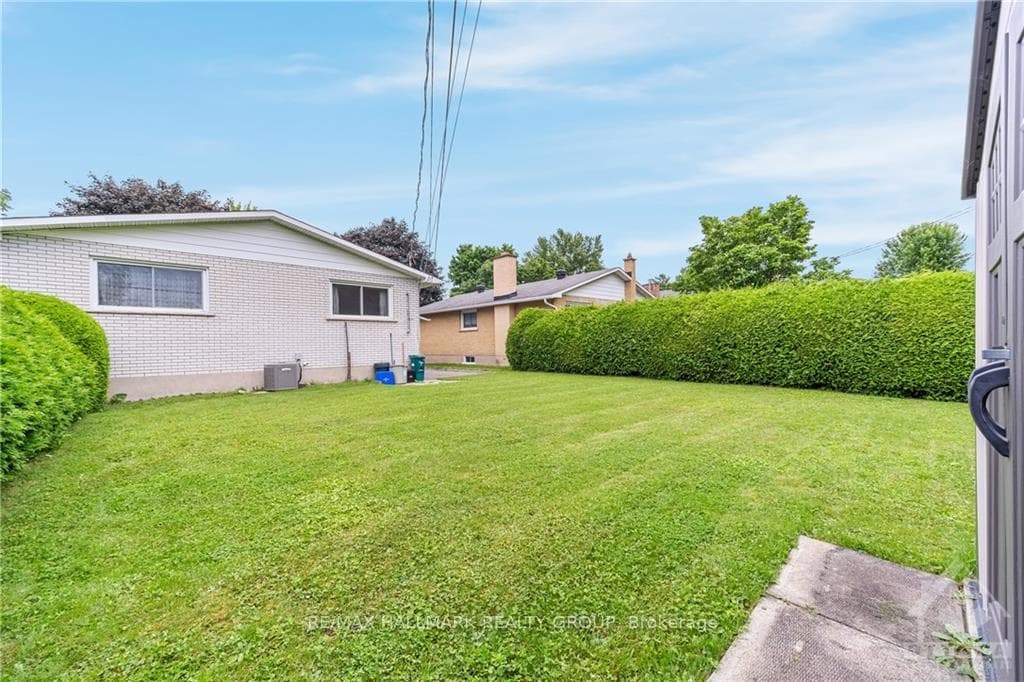 2702 TRAVERSE Drive photo 29