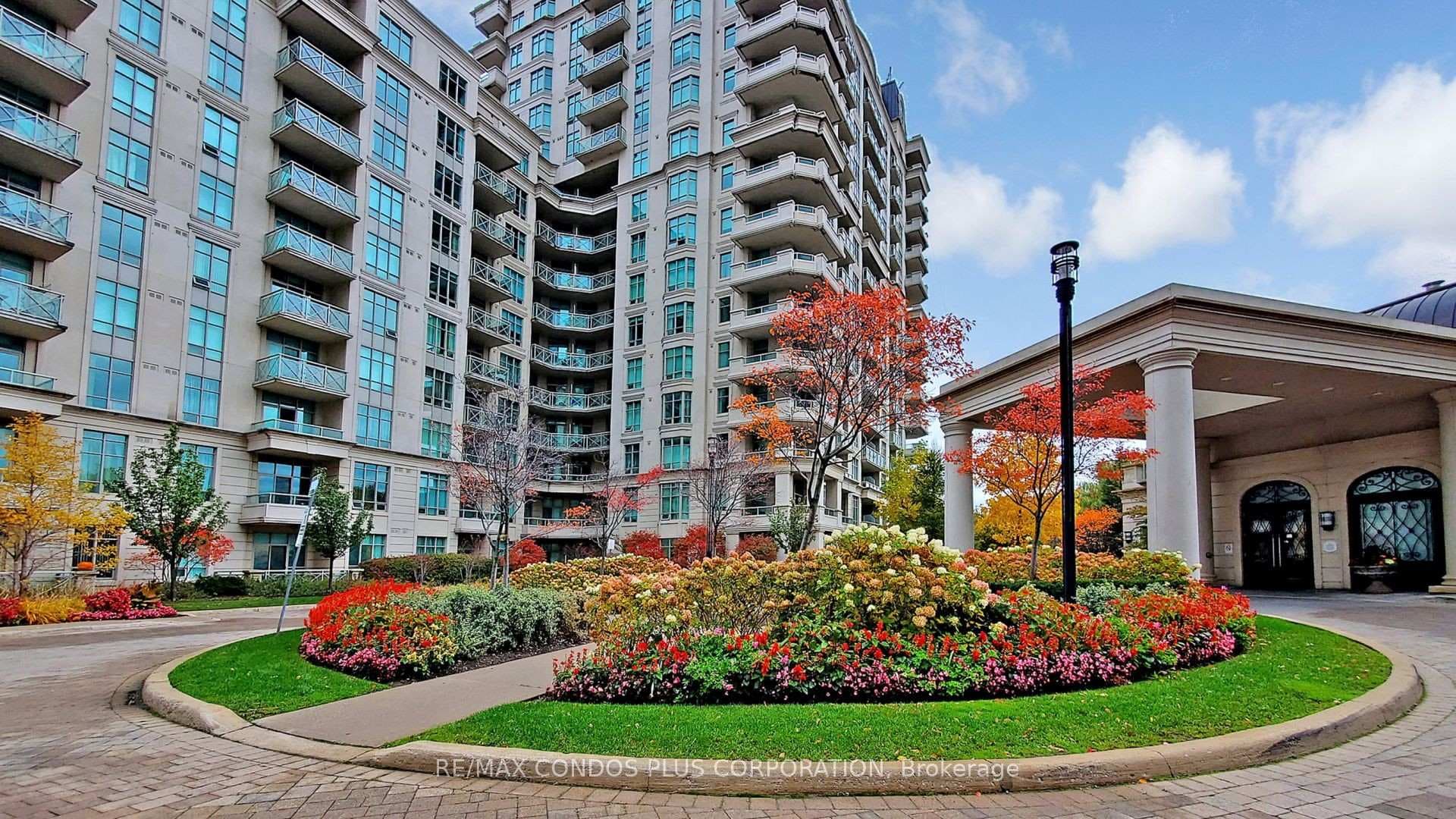 10 Bloorview Place Unit 1517 photo 3