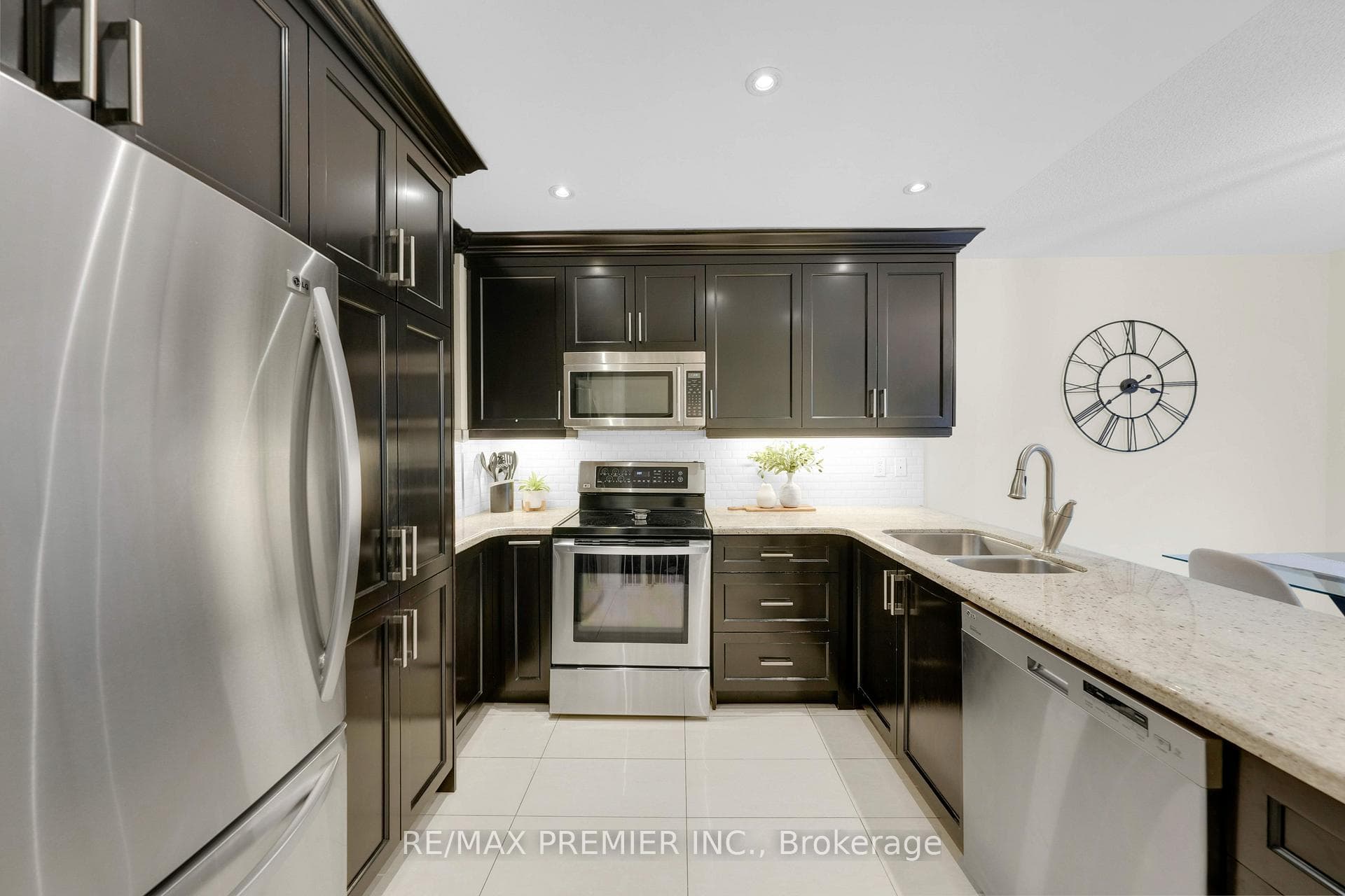 17 Thurso Close photo 13