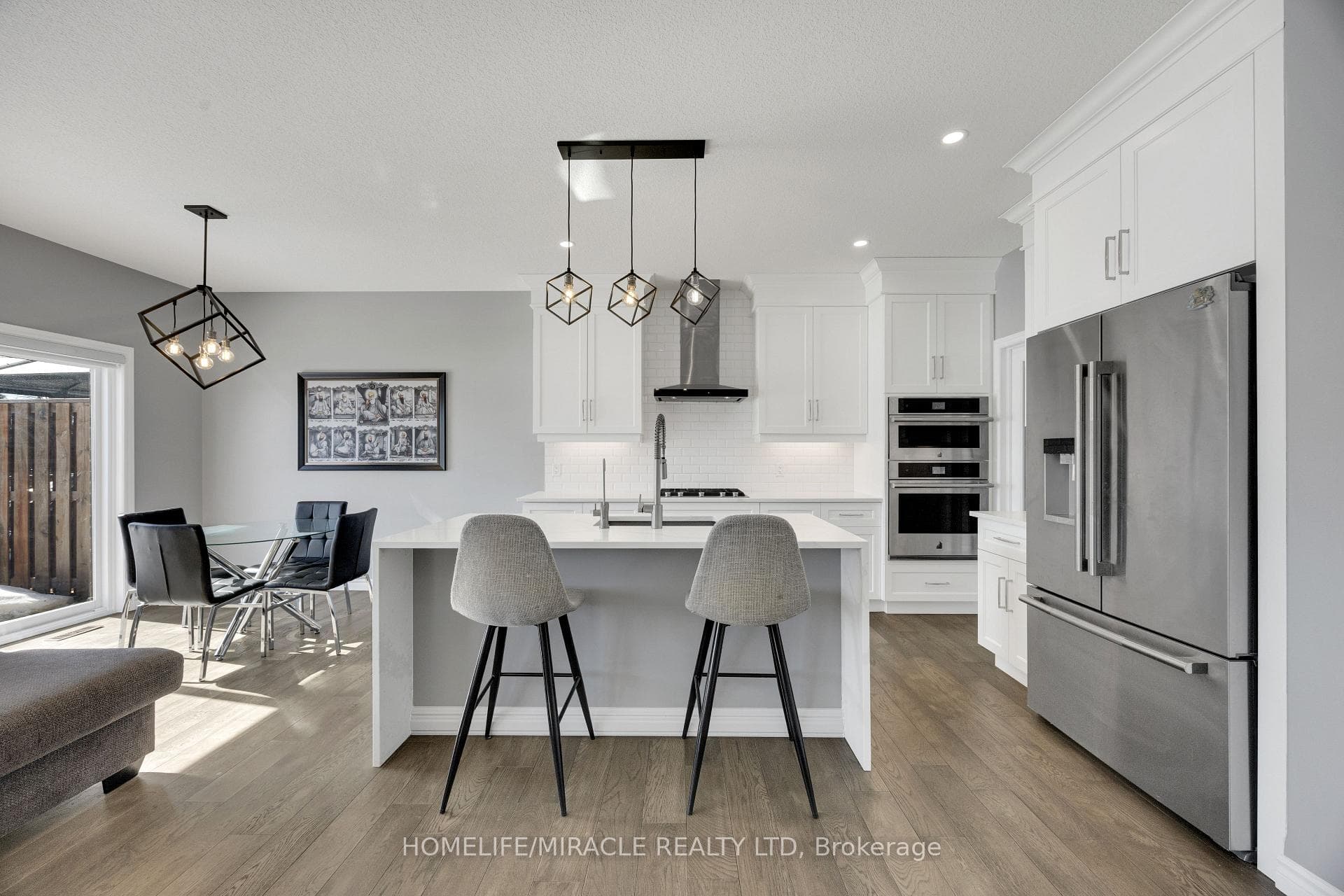 78 Matheson Crescent photo 12
