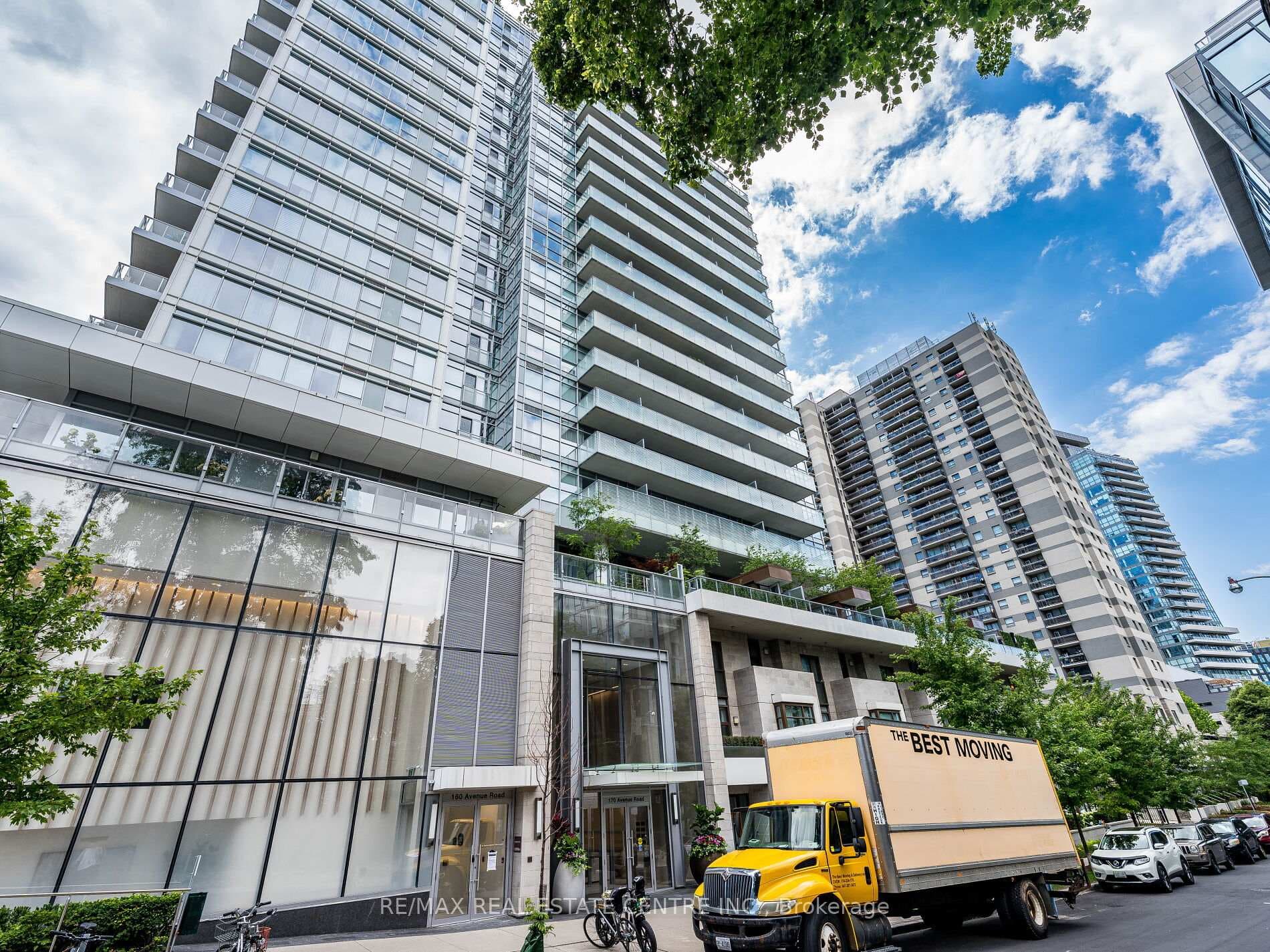 170 Avenue Road Unit 1203 photo 2