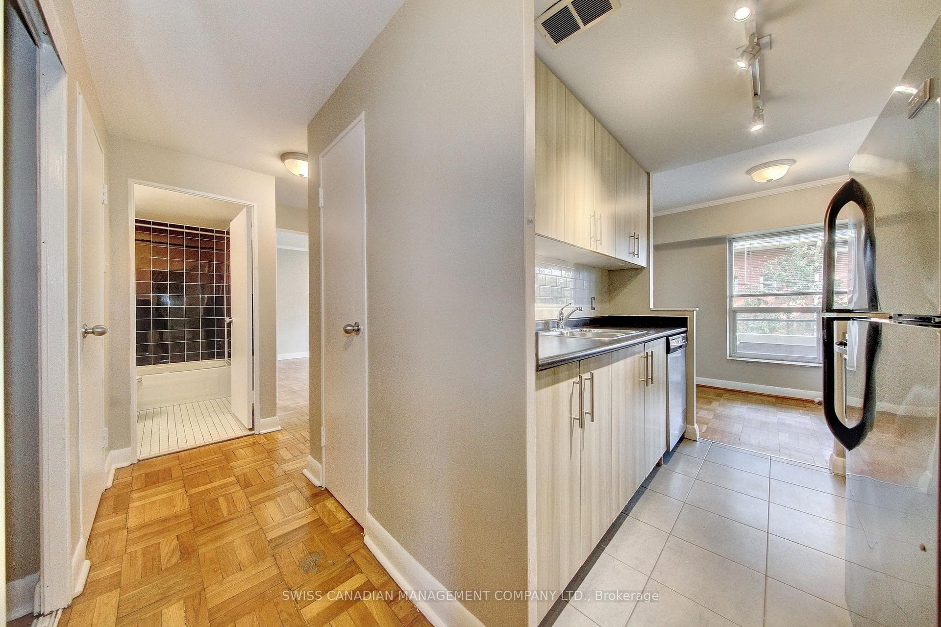 45 Glen Road Unit 304 photo 10