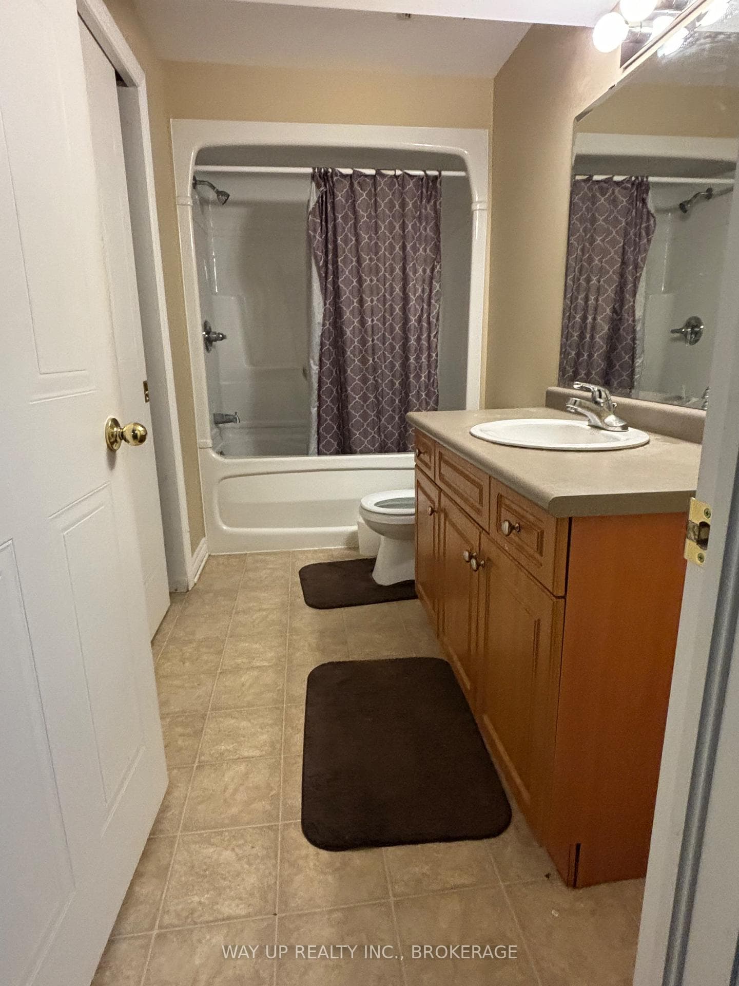 684 OAKCROSSING Road photo 17