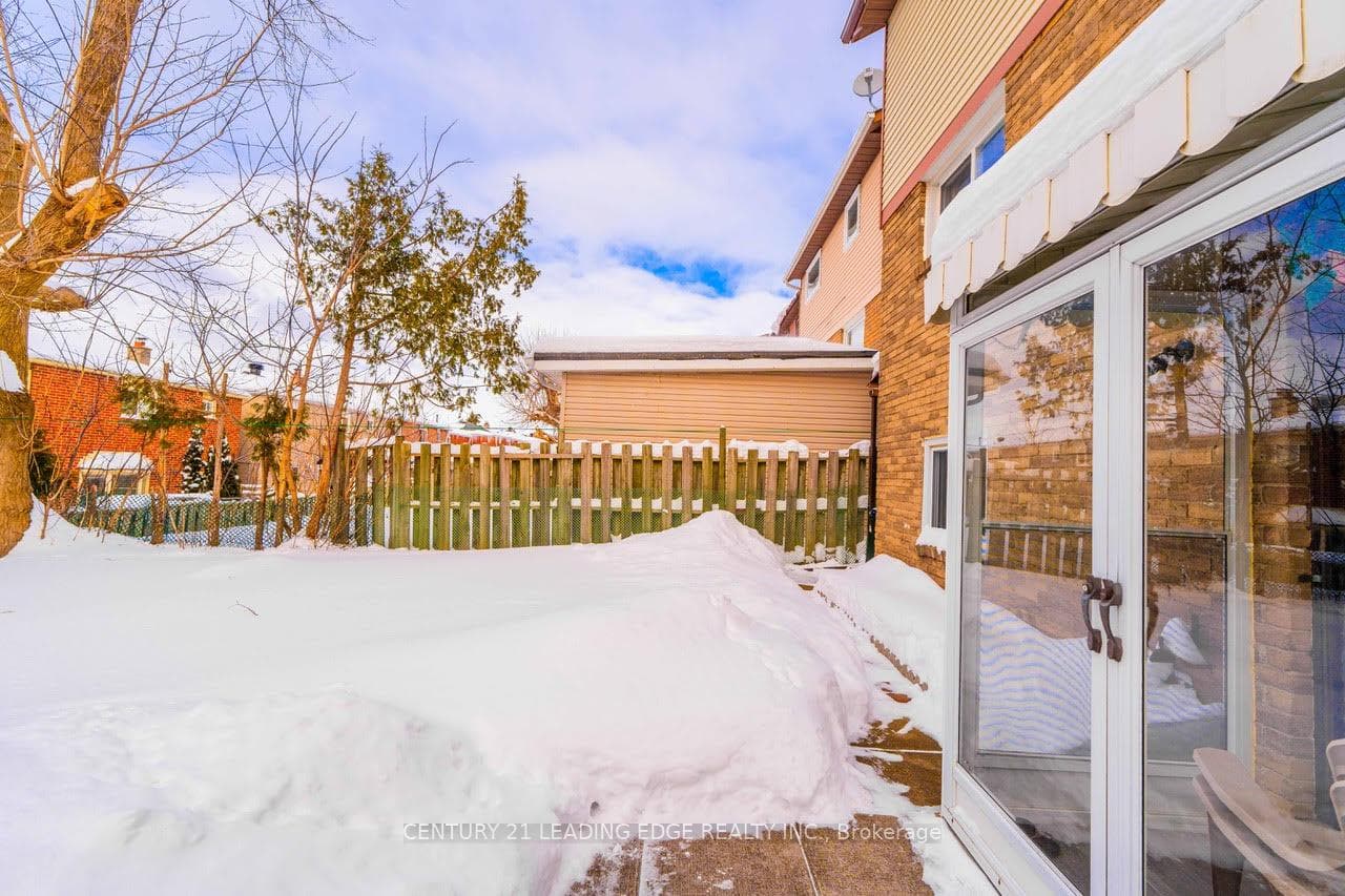 58 Muirlands Drive photo 42