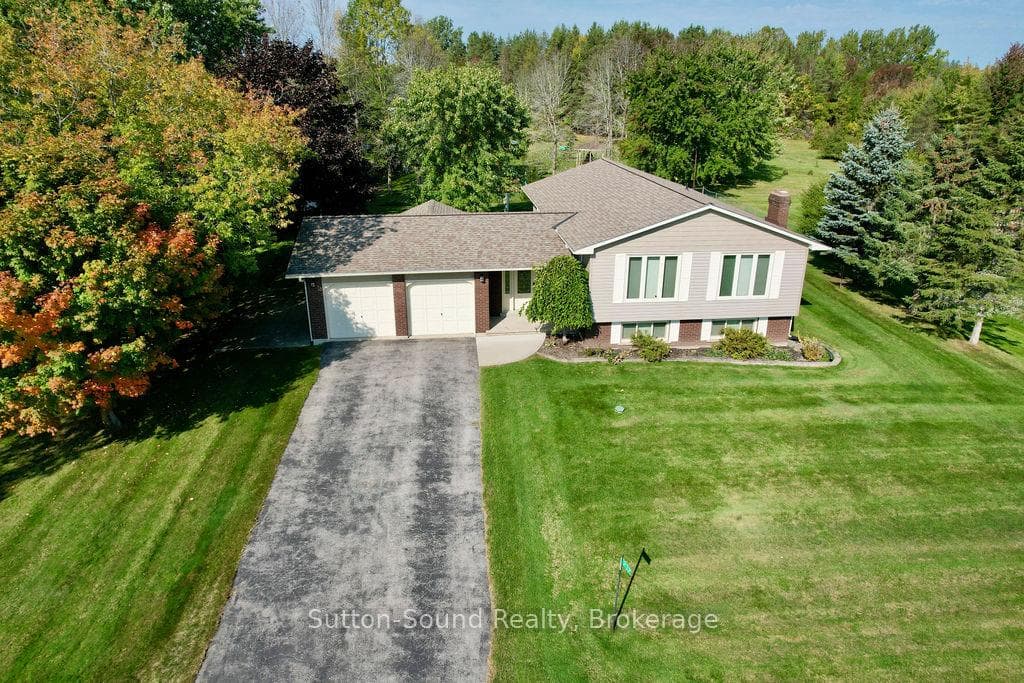232 Finden Street photo 2
