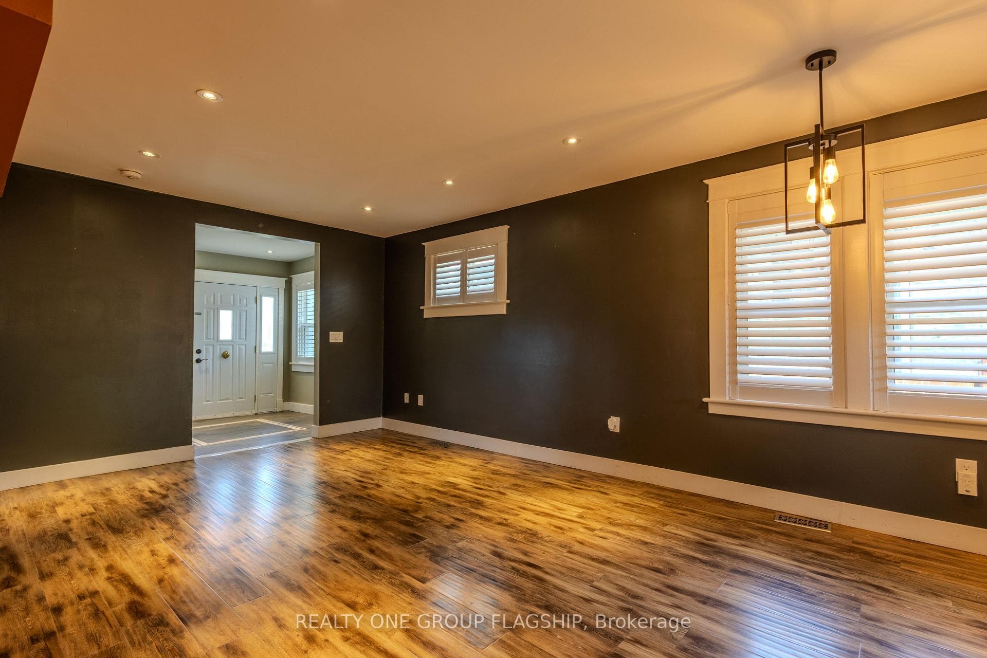 4774 THIRD Avenue photo 17